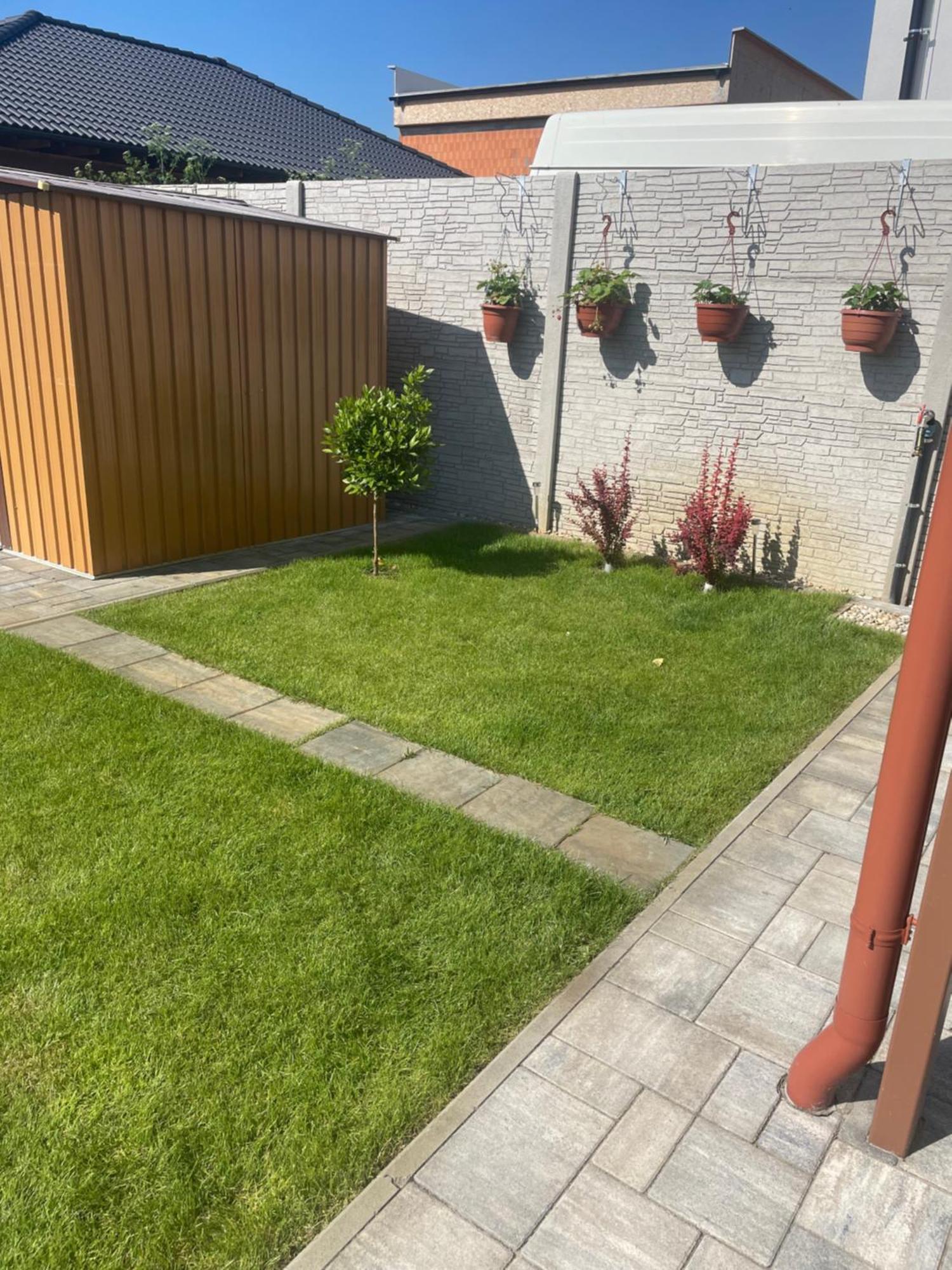 Apartman Losonci Nesvady- Pre 2 Osoby Studio Luaran gambar